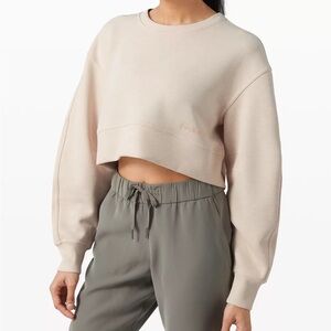 Lululemon soft ambitions cropped crew